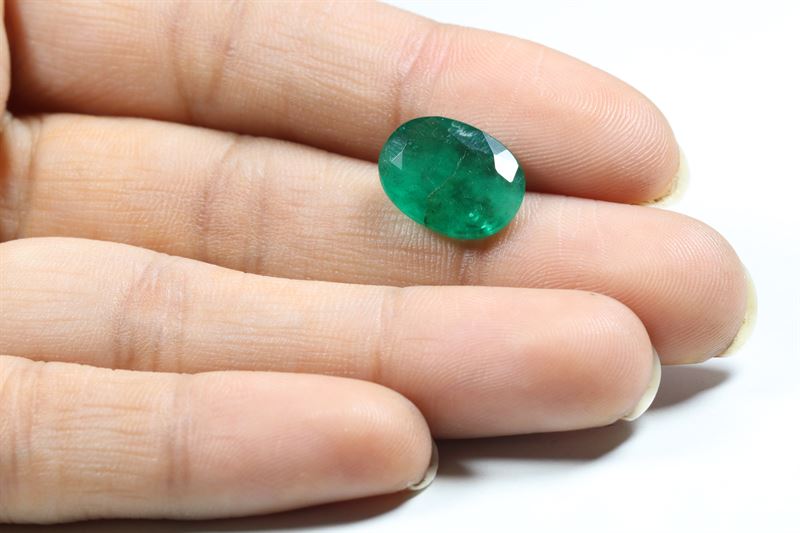 EMR7009 3 Emerald 4.6 Ct.