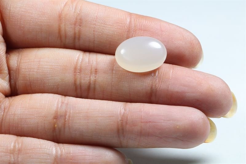 NMS556 3 Moonstone 7.12 Ct.