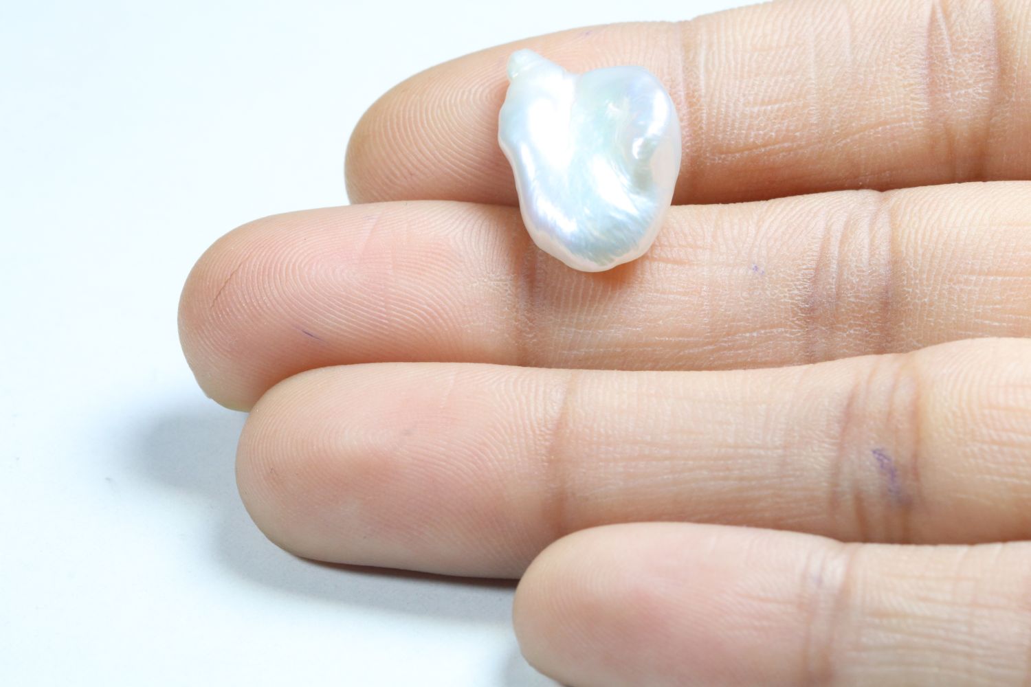 Pearl 8.84 Ct.