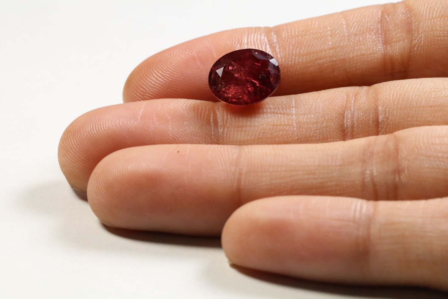Ruby 7.33 Ct.