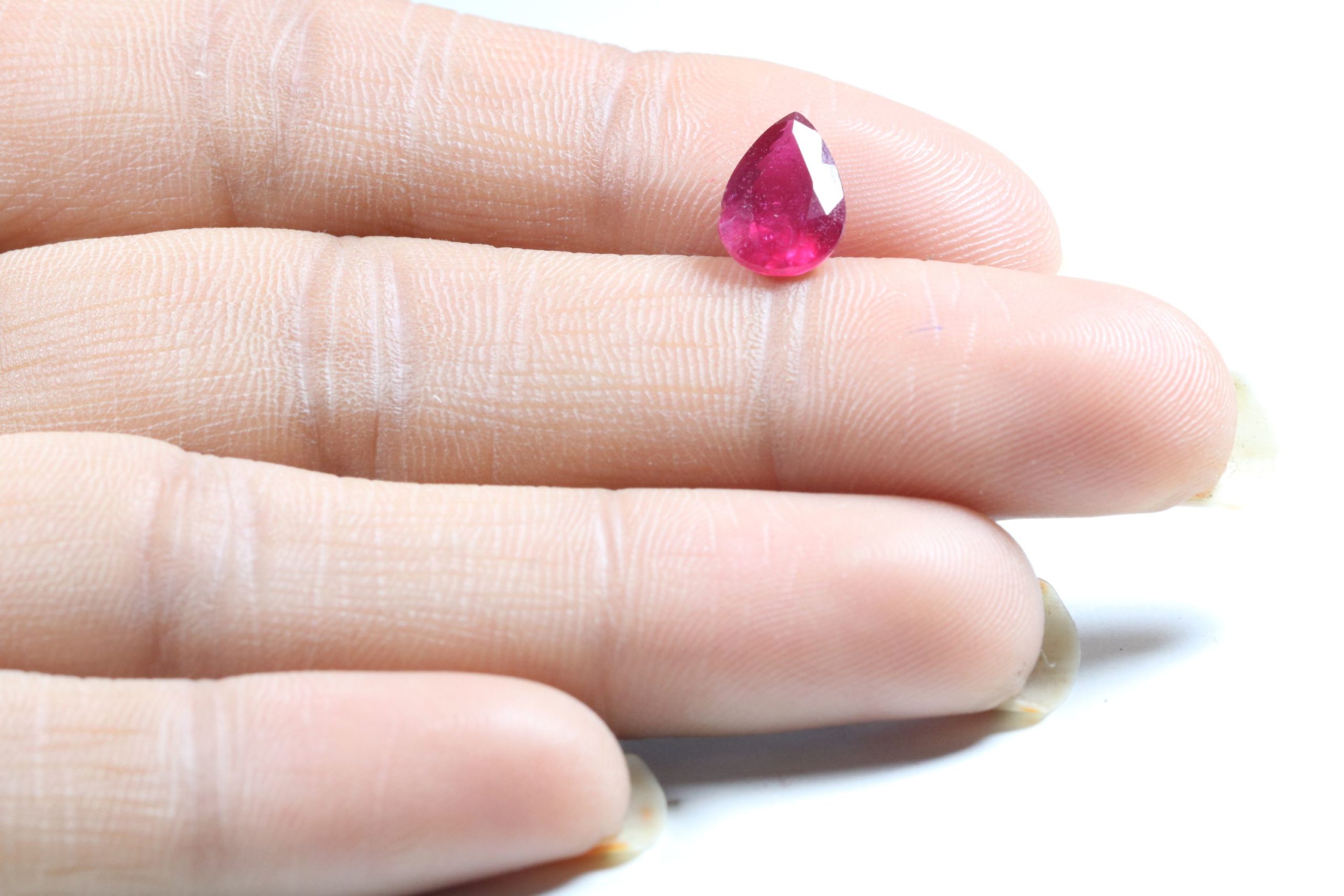 Ruby 2.39 Ct.