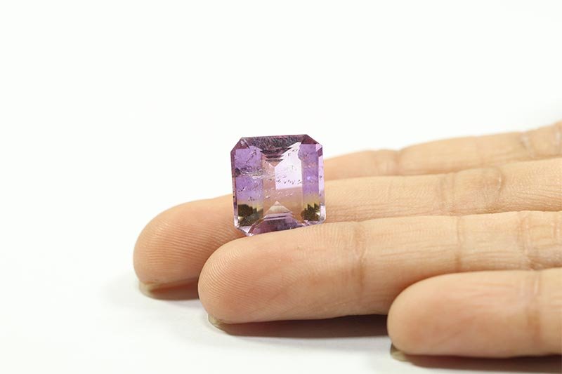 AMT18 3 Ametrine 10.21 Ct.