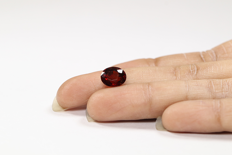 HESSONITE GOMED 3.55 Ct. 4 GMD4860 3 HESSONITE GOMED 3.55 Ct.