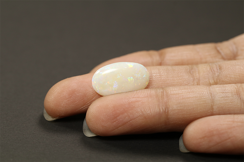 OPL6953 3 OPAL 4.38 Ct.