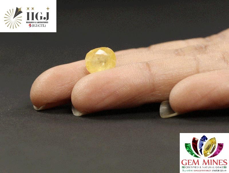 YSP10717 3 YELLOW SAPPHIRE 4.42 Ct.