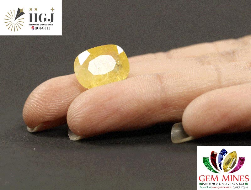 YELLOW SAPPHIRE 10.12 Ct.