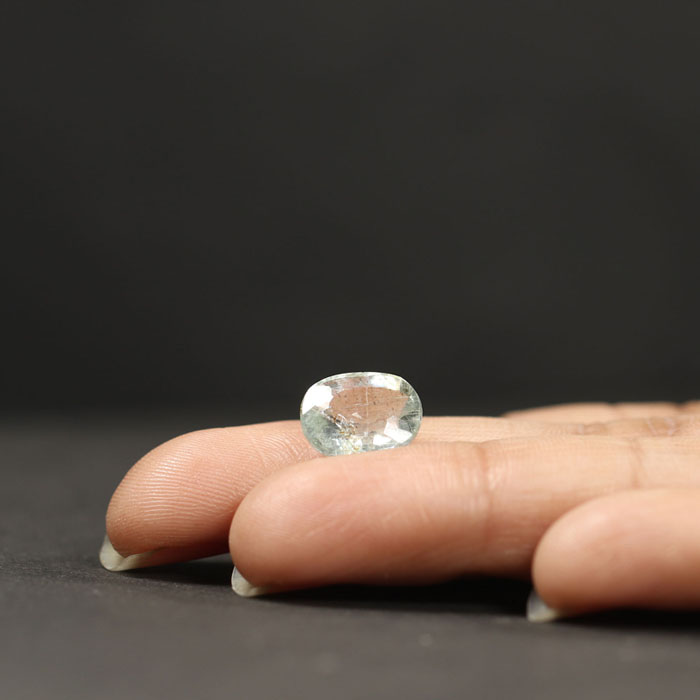 AQUAMARINE 4.01 Ct.