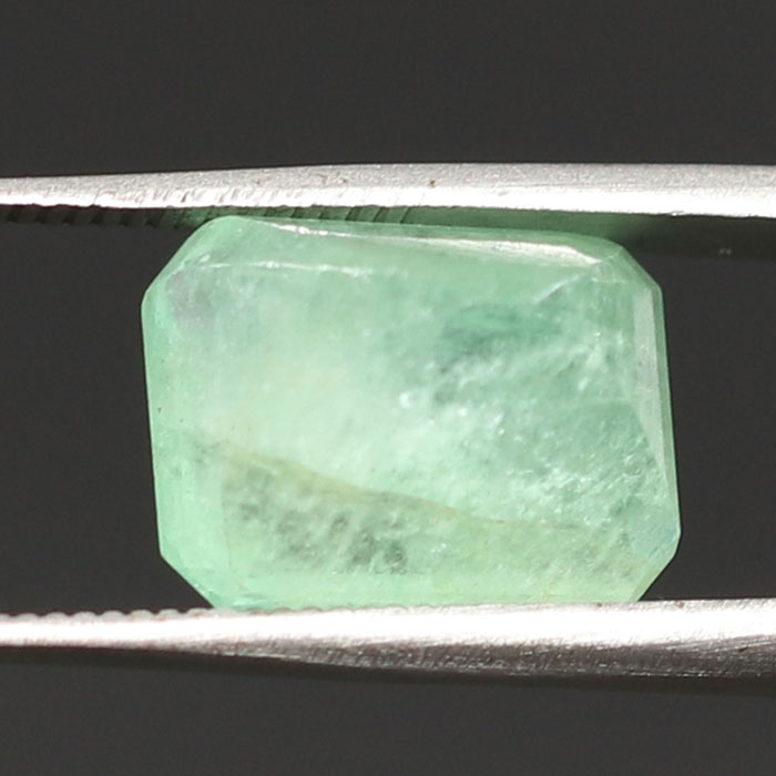 EMERALD 5.5 Ct.