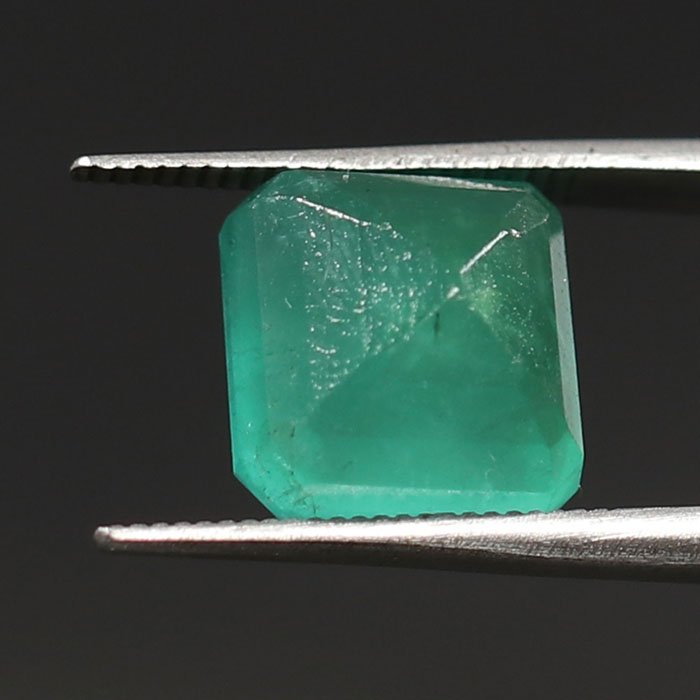 EMRD17838 2 EMERALD 5.24 Ct.