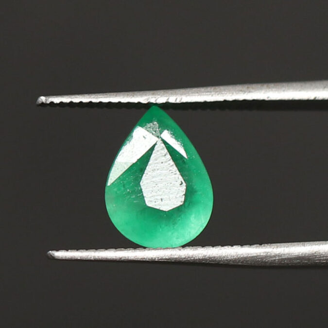 EMRD17852 1 1 EMERALD 1.57 Ct.