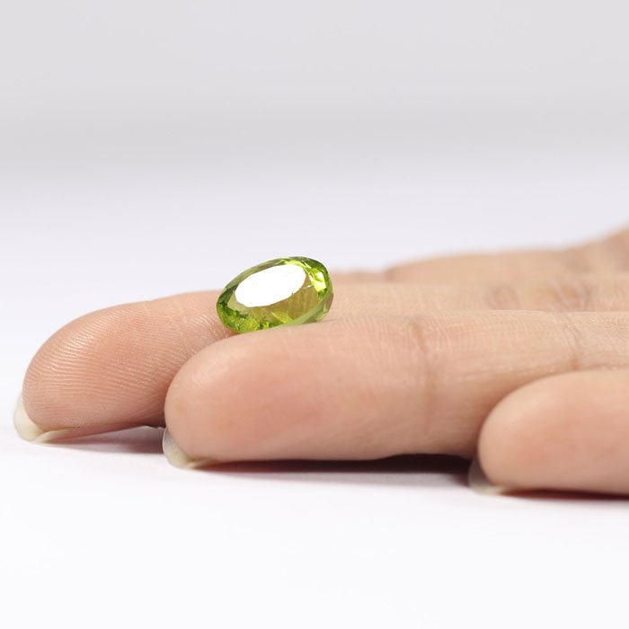 NPD640 3 PERIDOT 4.03 Ct.