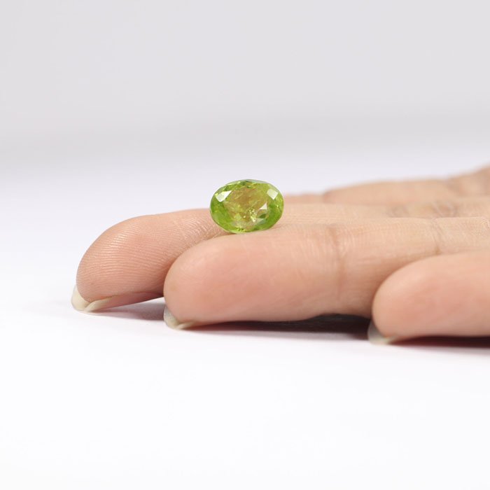 NPD644 3 PERIDOT 4.53 Ct.