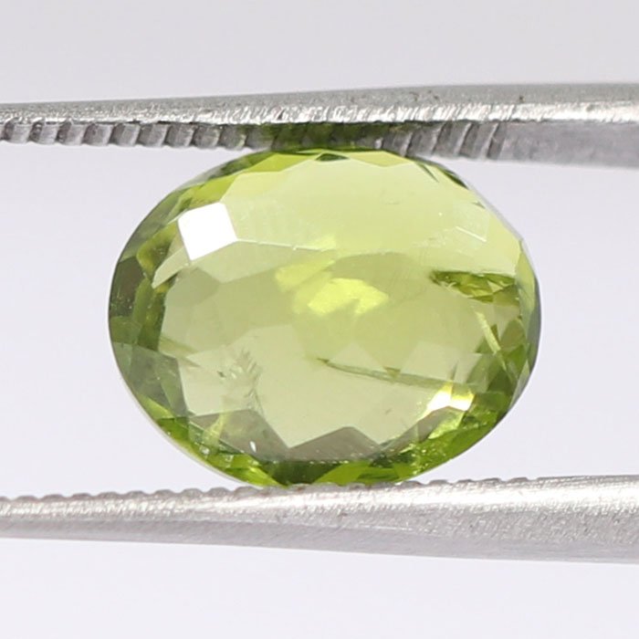 NPD655 2 PERIDOT 3.09 Ct.
