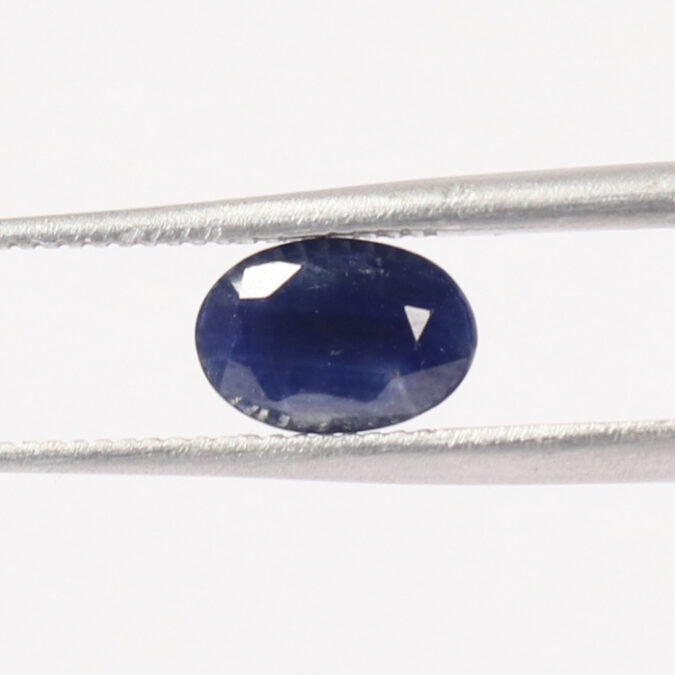 BSP12143 1 1 BLUE SAPPHIRE 0.8 Ct.
