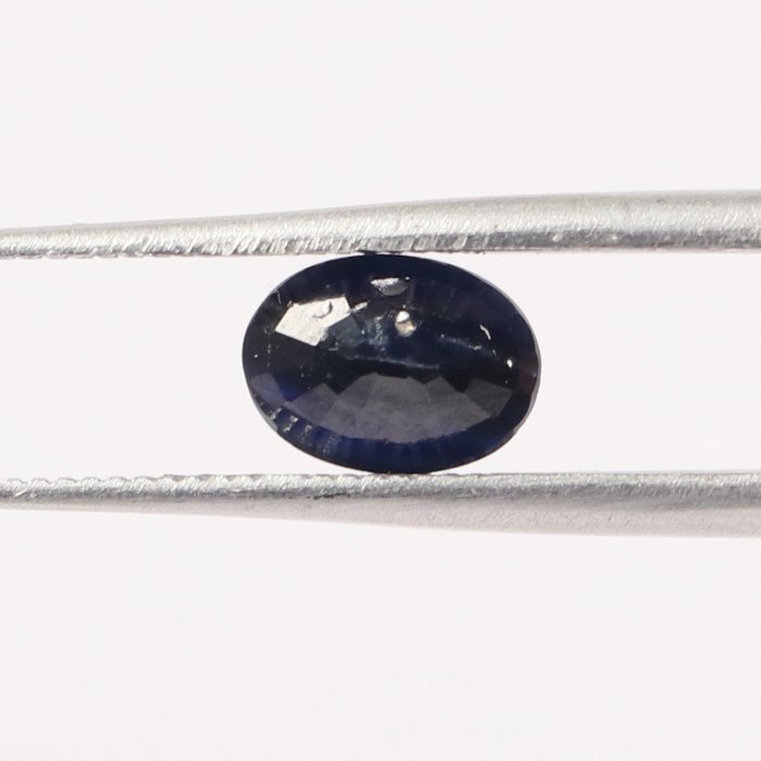 BSP12146 2 1 BLUE SAPPHIRE 0.8 Ct.