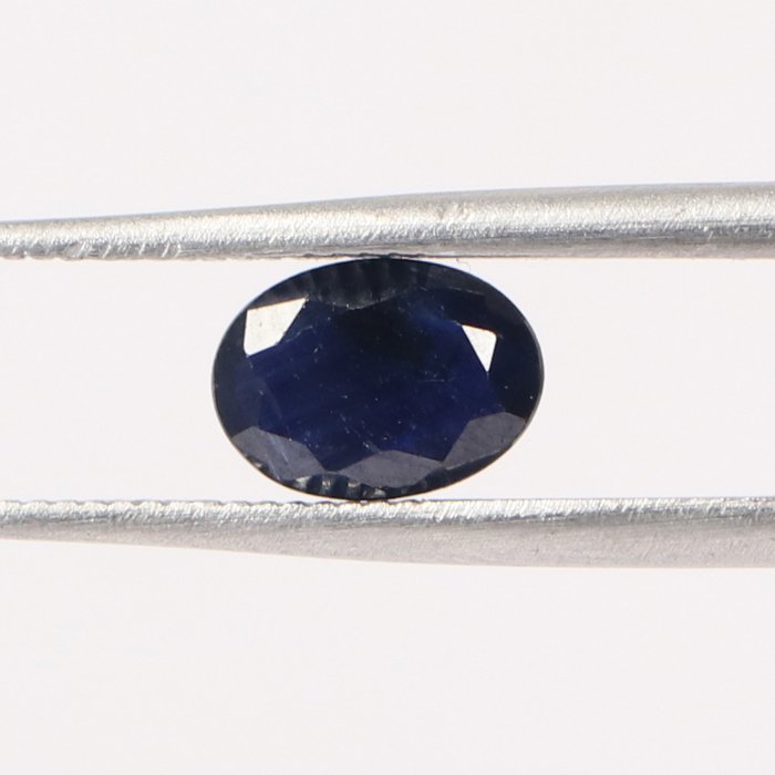 BSP12147 1 1 BLUE SAPPHIRE 0.89 Ct.