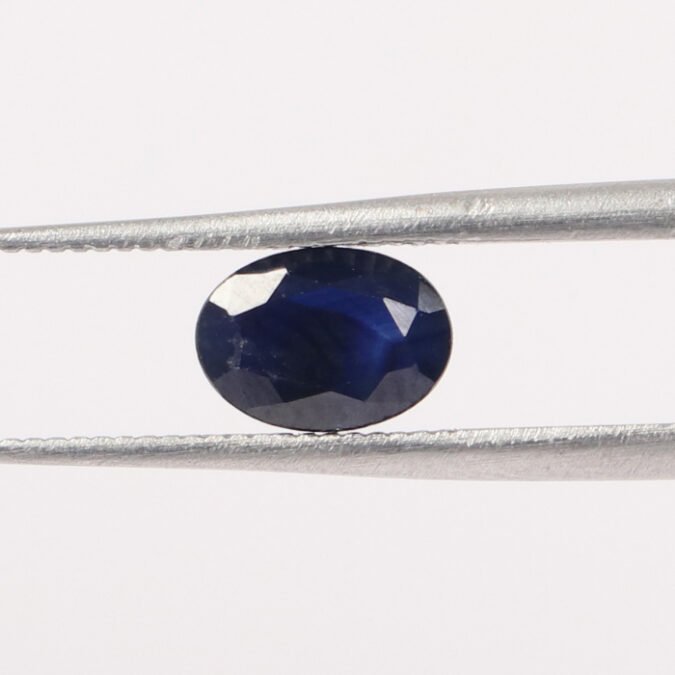 BSP12148 1 1 BLUE SAPPHIRE 0.79 Ct.