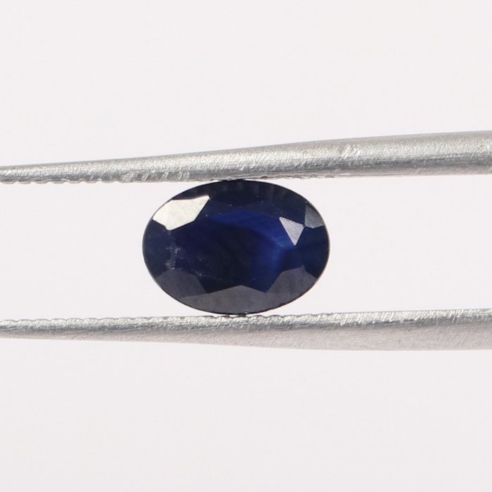BSP12148 1 1 BLUE SAPPHIRE 0.79 Ct.