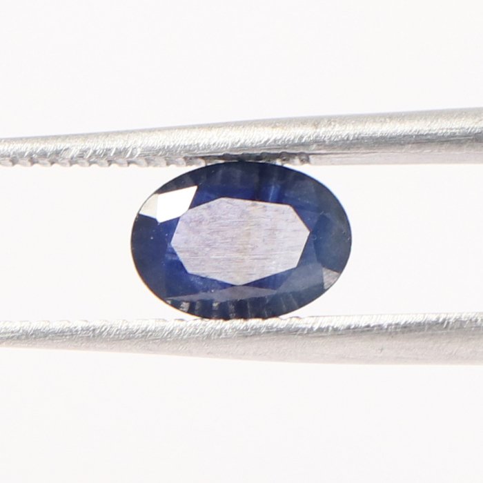 BSP12149 1 1 BLUE SAPPHIRE 0.79 Ct.