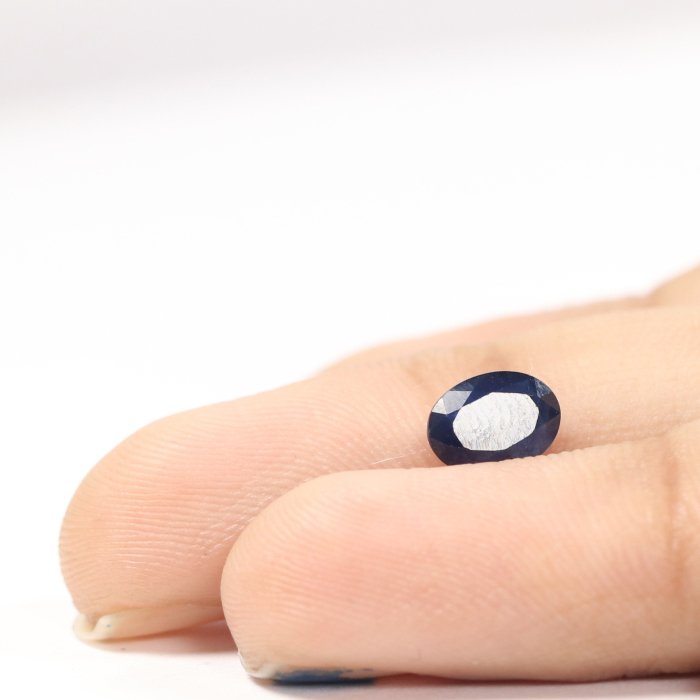 BSP12153 3 1 BLUE SAPPHIRE 0.93 Ct.