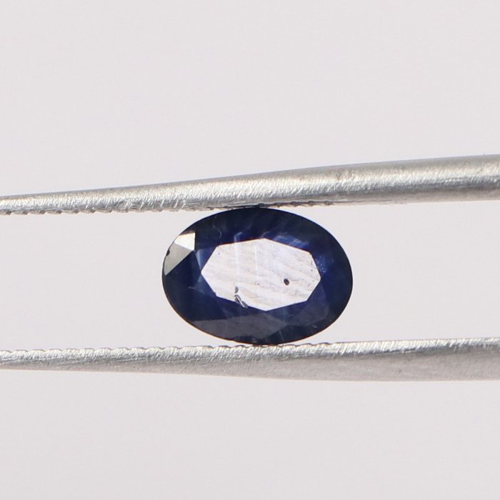 BSP12158 1 1 BLUE SAPPHIRE 0.75 Ct.