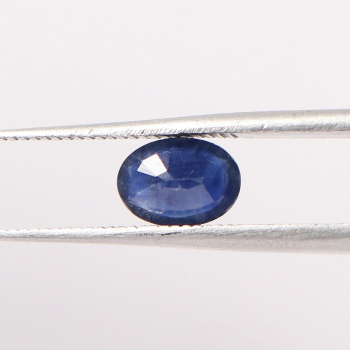 BSP12160 2 1 BLUE SAPPHIRE 0.76 Ct.