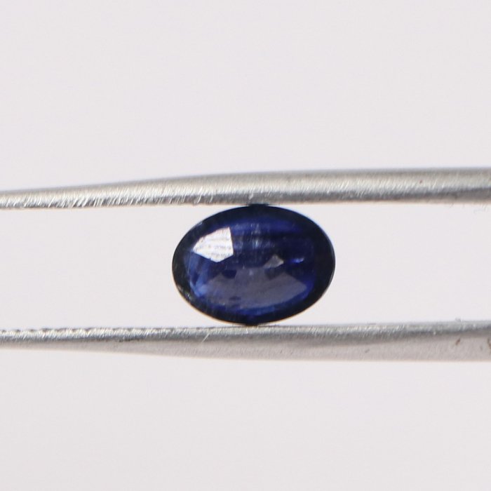 BSP12161 2 1 BLUE SAPPHIRE 0.92 Ct.