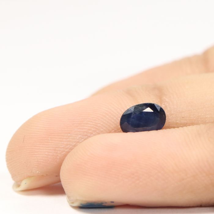 BSP12163 3 1 BLUE SAPPHIRE 0.91 Ct.