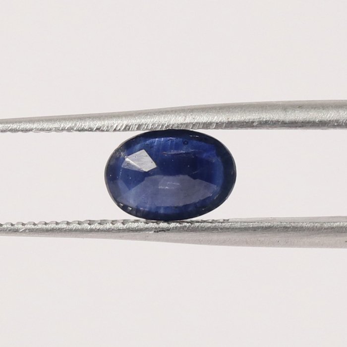 BSP12164 2 1 BLUE SAPPHIRE 0.88 Ct.