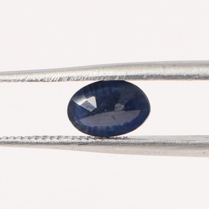 BSP12167 2 1 BLUE SAPPHIRE 0.79 Ct.