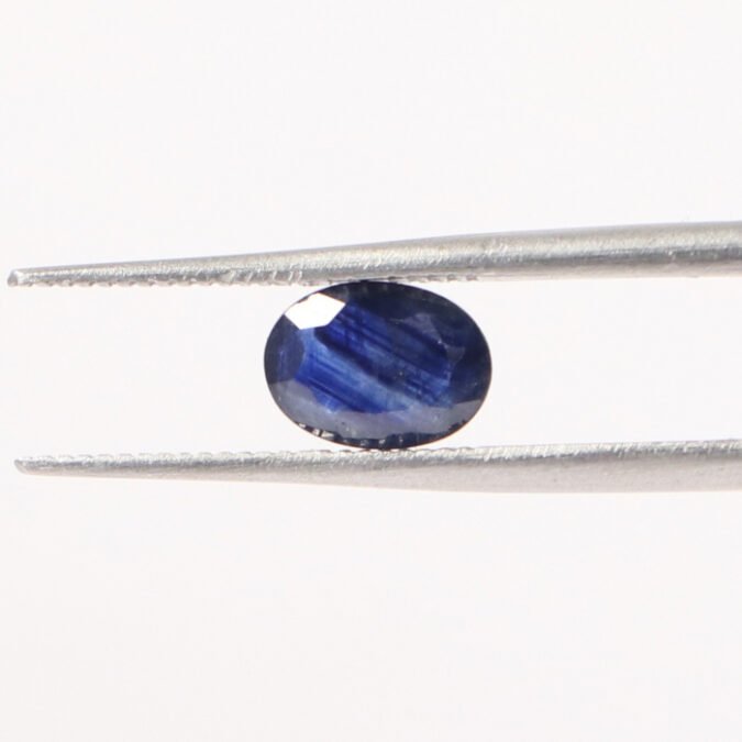 BSP12172 1 1 BLUE SAPPHIRE 0.83 Ct.