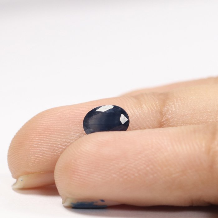 BSP12182 3 1 BLUE SAPPHIRE 0.91 Ct.