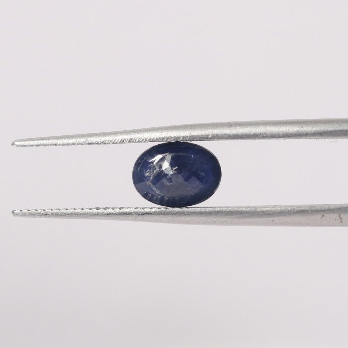 BSP12200 2 1 BLUE SAPPHIRE 0.93 Ct.