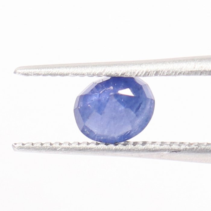 BSP12210 2 1 BLUE SAPPHIRE 0.77 Ct.