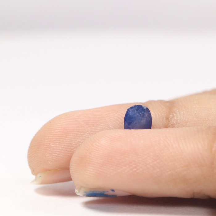 BSP12211 3 1 BLUE SAPPHIRE 0.63 Ct.