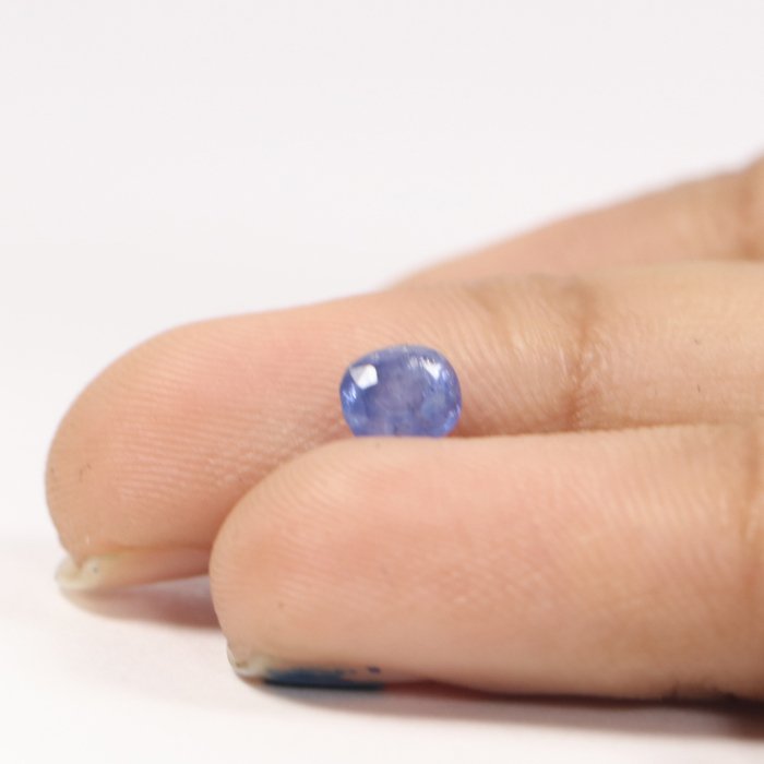 BSP12221 3 1 BLUE SAPPHIRE 0.98 Ct.