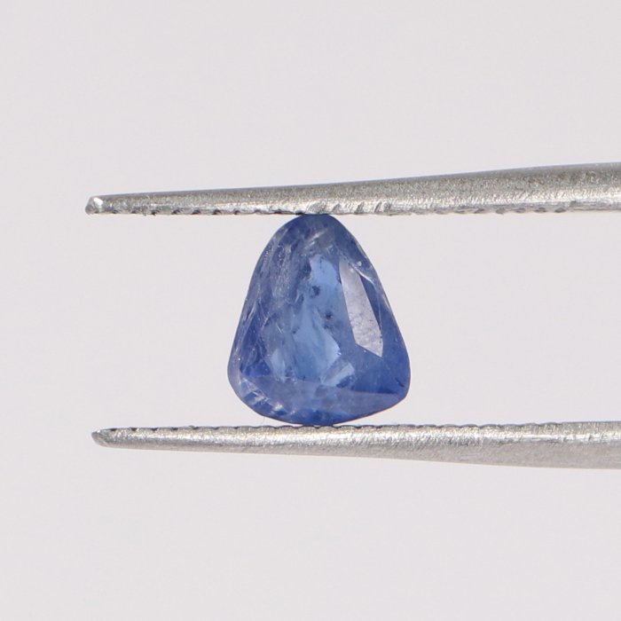 BSP12230 1 1 BLUE SAPPHIRE 0.95 Ct.