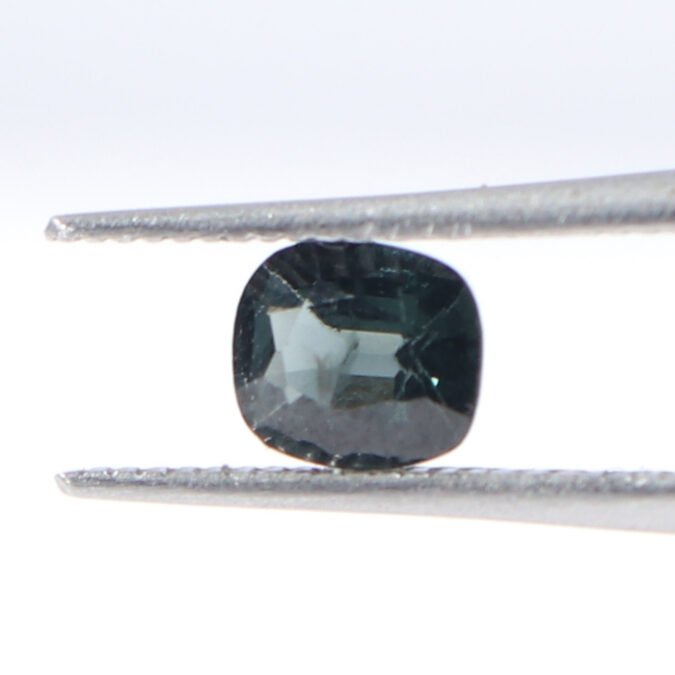 BSP12255 1 1 BLUE SAPPHIRE 0.5 Ct.