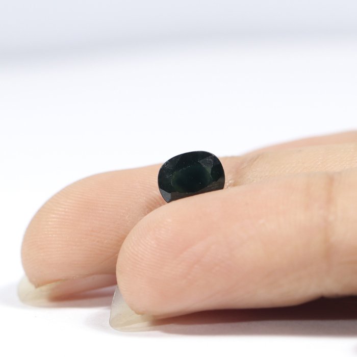 BSP12259 3 1 BLUE SAPPHIRE 1.06 Ct.