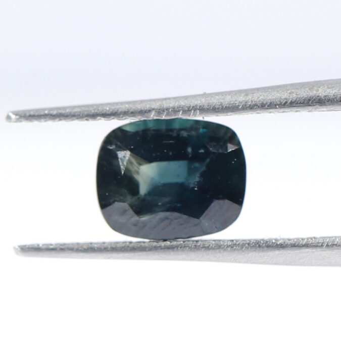 BSP12261 1 1 BLUE SAPPHIRE 1.18 Ct.