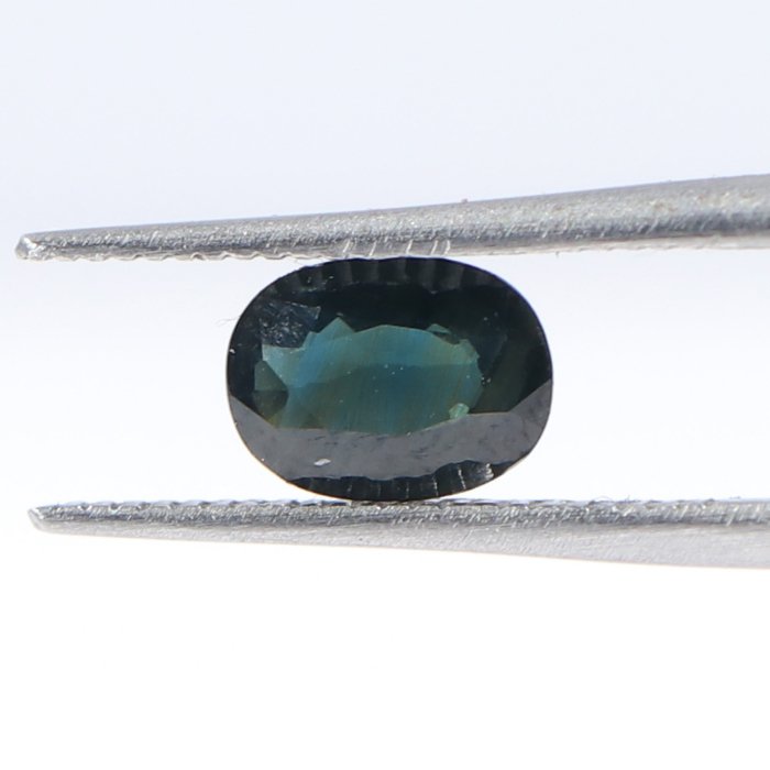 BSP12262 1 1 BLUE SAPPHIRE 0.75 Ct.