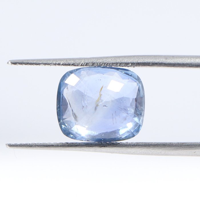 BSP12281 2 1 BLUE SAPPHIRE 4.12 Ct.