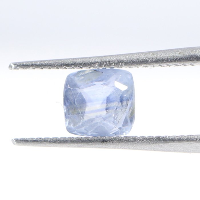 BSP12305 1 1 BLUE SAPPHIRE 0.94 Ct.