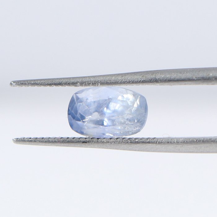 BSP12332 1 1 BLUE SAPPHIRE 1.56 Ct.