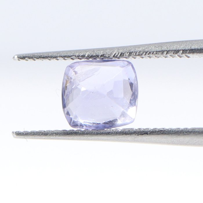 BSP12334 2 1 BLUE SAPPHIRE 1.22 Ct.
