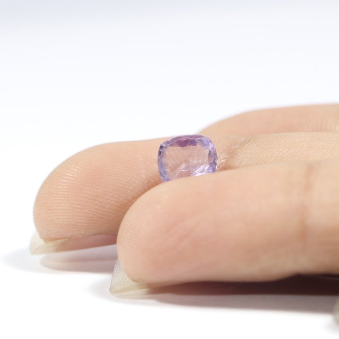 BSP12359 3 1 BLUE SAPPHIRE 1.14 Ct.