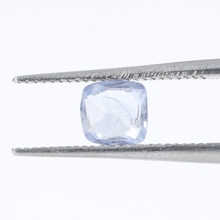 BSP12386 2 1 BLUE SAPPHIRE 0.56 Ct.