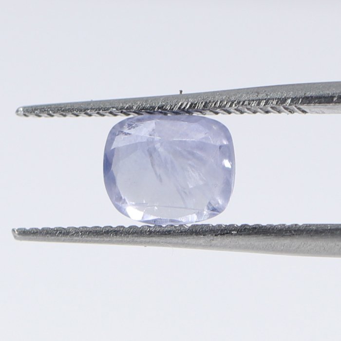 BSP12393 2 1 BLUE SAPPHIRE 1.31 Ct.
