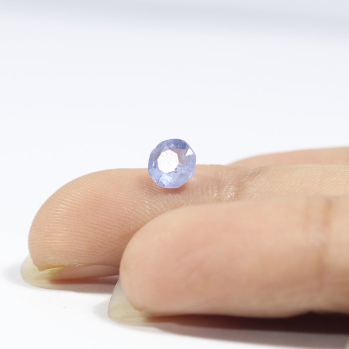 BSP12408 3 1 BLUE SAPPHIRE 0.91 Ct.