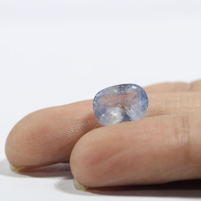 BSP12486 3 1 BLUE SAPPHIRE 4.77 Ct.